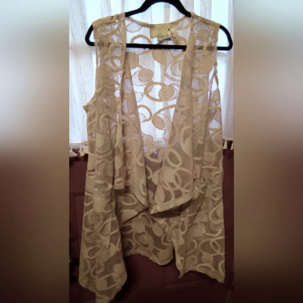 Camille & Company Lightweight Lace Vest